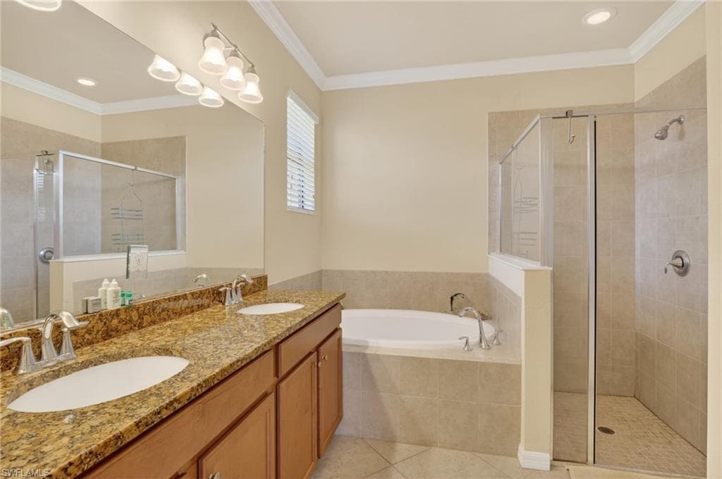 3640 Treasure Cove CIR-21