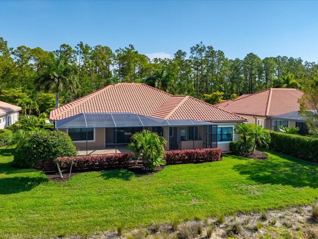 1546 Mockingbird DR-37