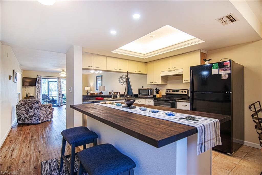 12191 Kelly Sands WAY 1502-1