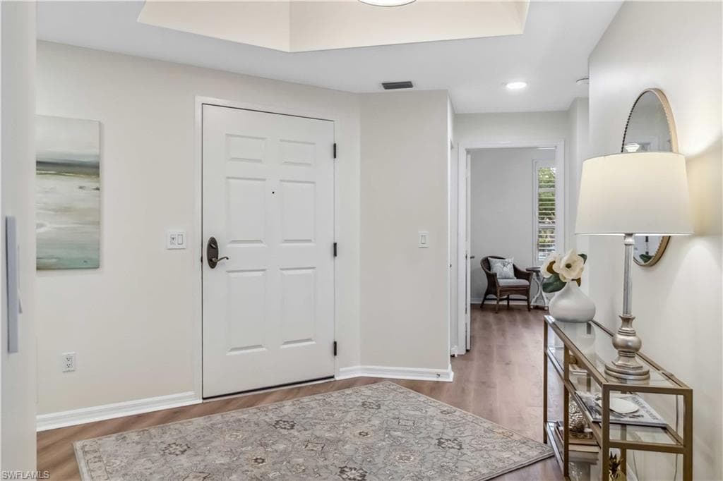 1001 Arbor Lake DR 101-2