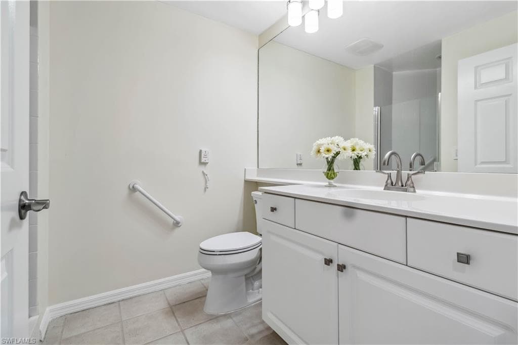 1001 Arbor Lake DR 101-33
