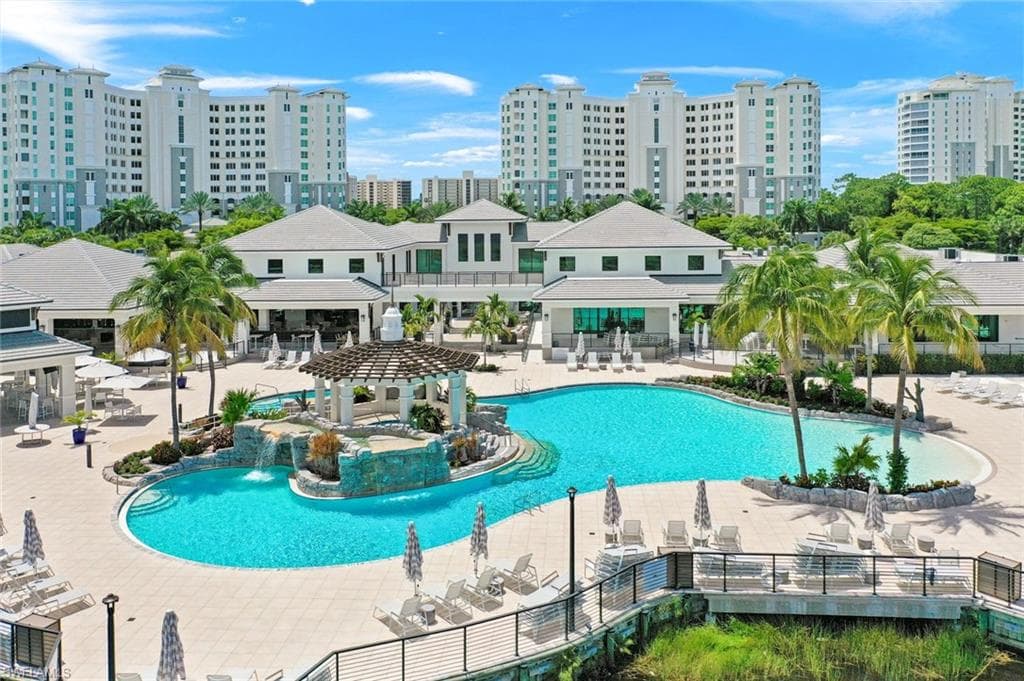 315 Dunes BLVD 404-20