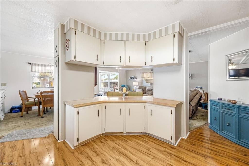356 Nicklaus BLVD-17