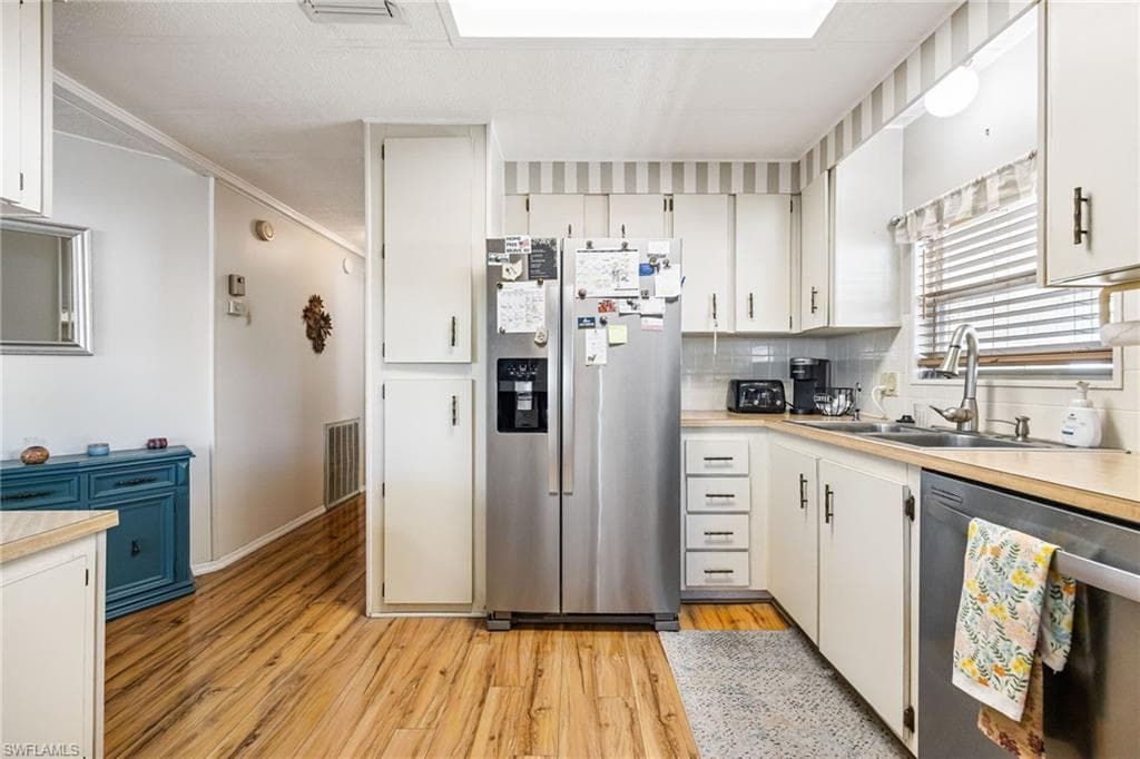 356 Nicklaus BLVD-16