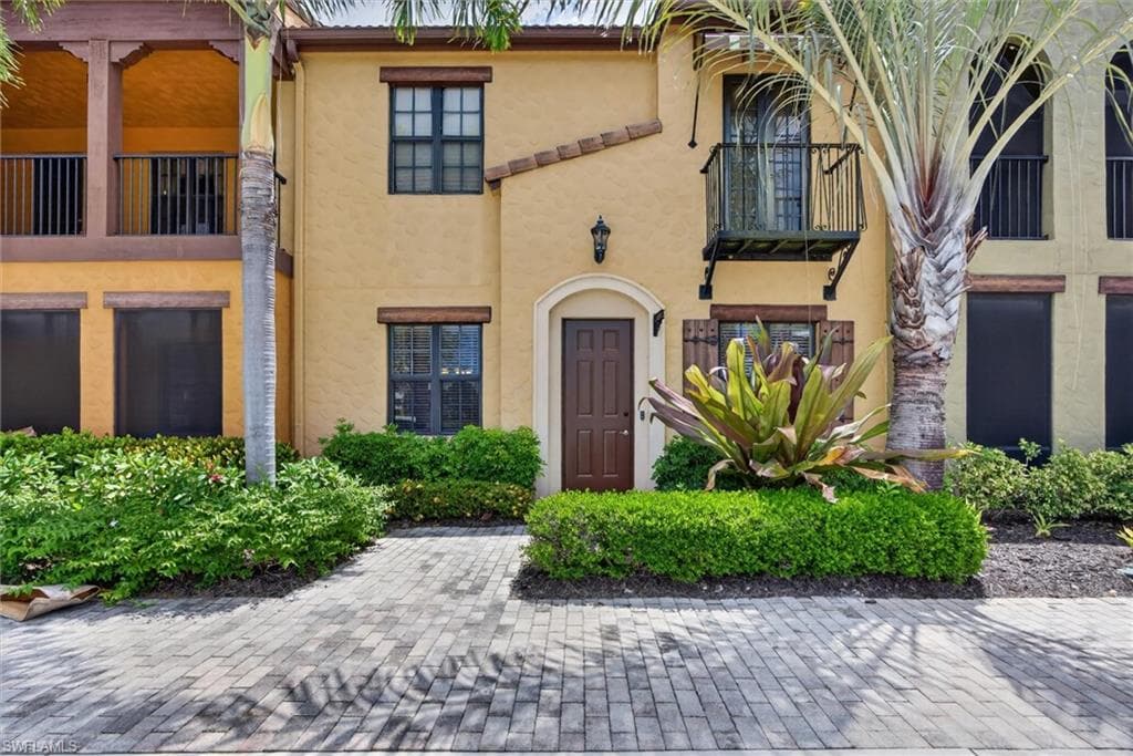 11889 Tulio WAY 4203-1