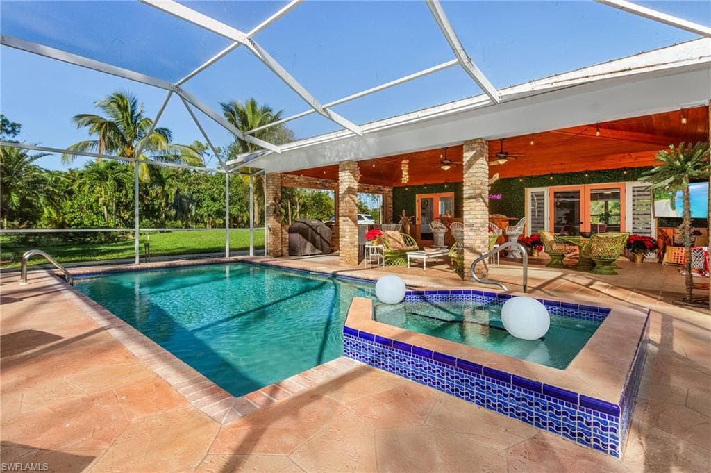 2950 Coach House LN-29