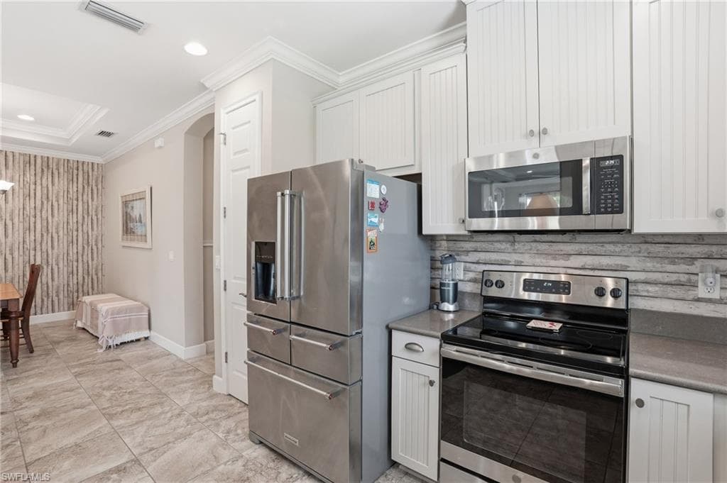 14648 Abaco Lakes DR-8