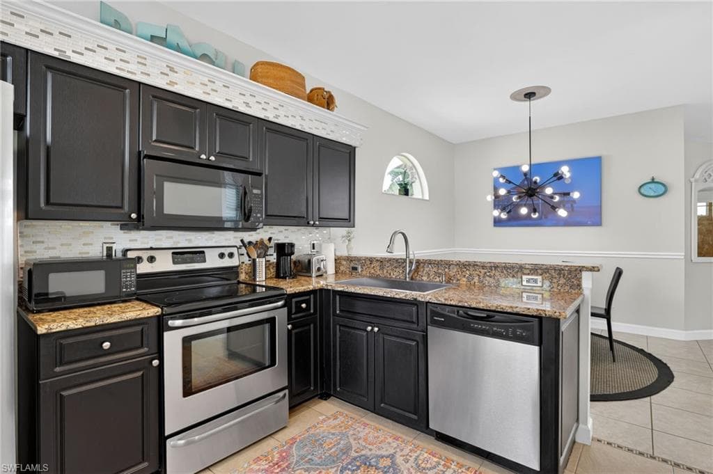 912 Briarwood BLVD-6