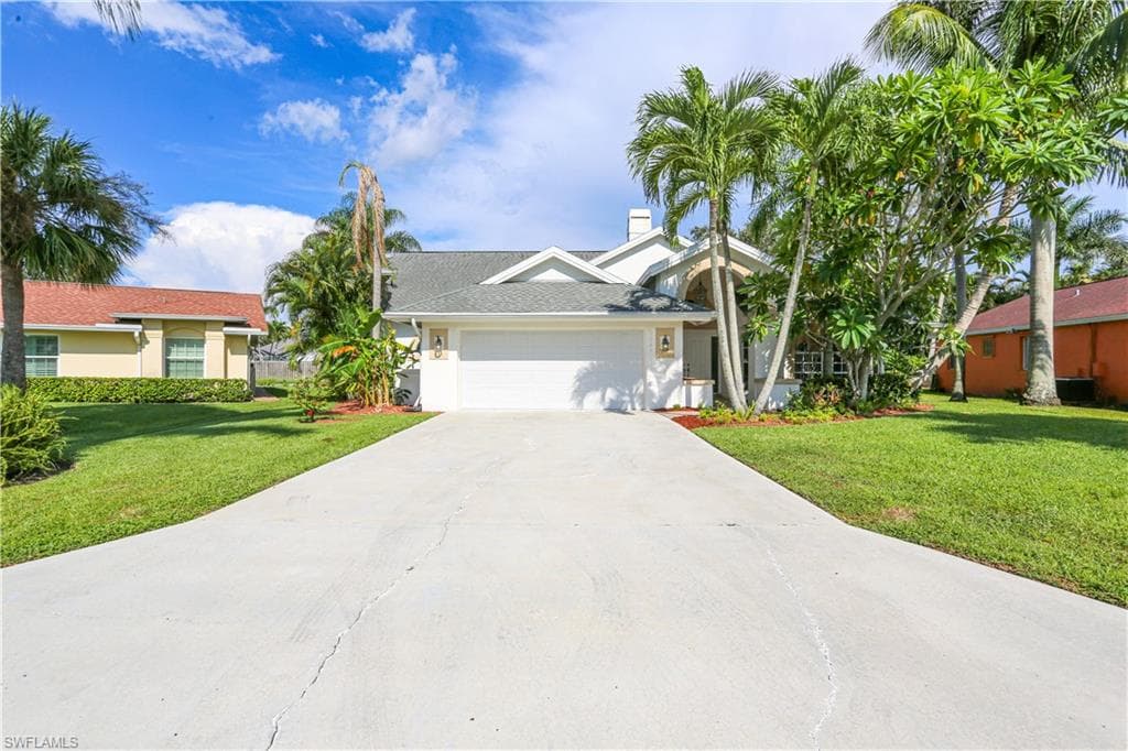 1040 Moon Lake DR-2