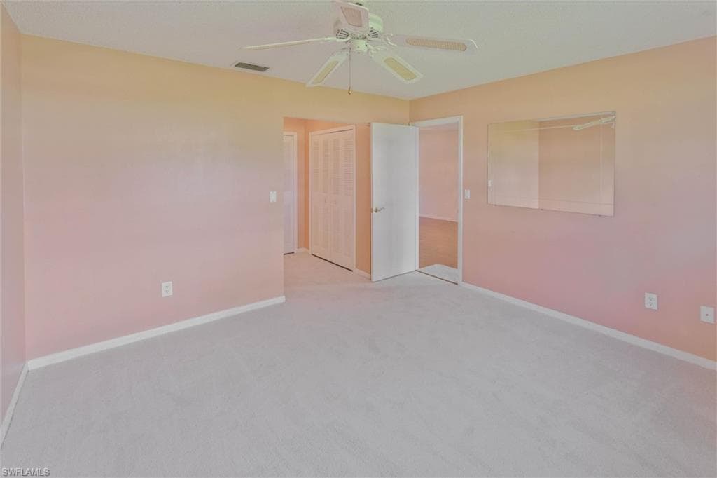 7008 Cedarhurst DR-17