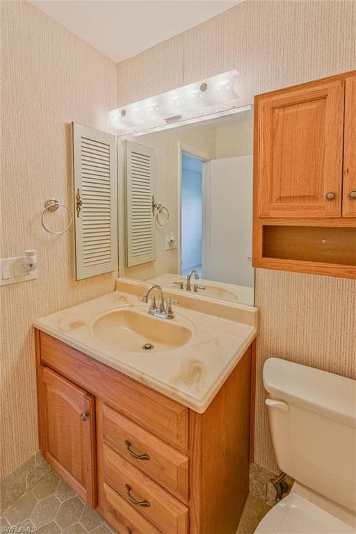 7008 Cedarhurst DR-31