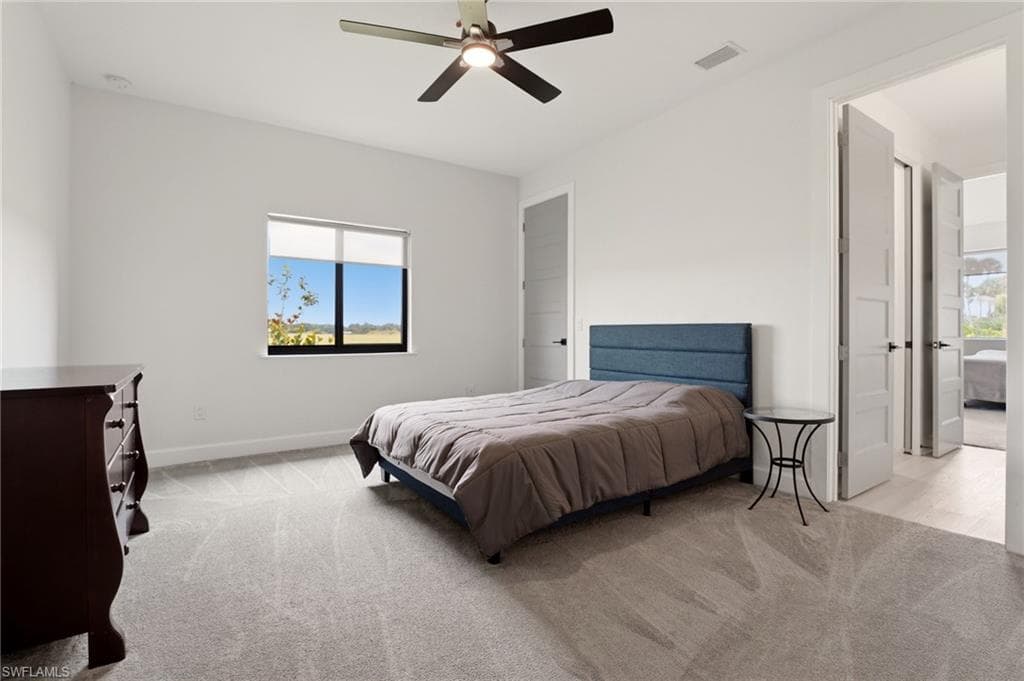22833 Yellow Button LN-22