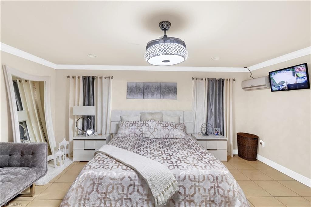 4587 25th CT SW-28