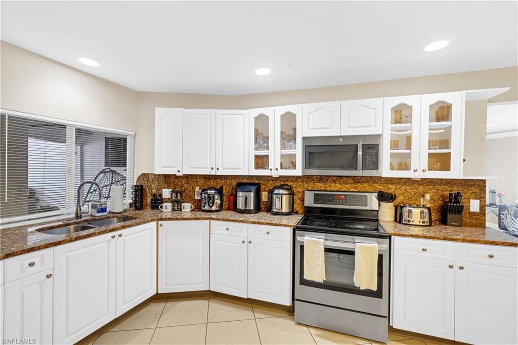 4587 25th CT SW-21