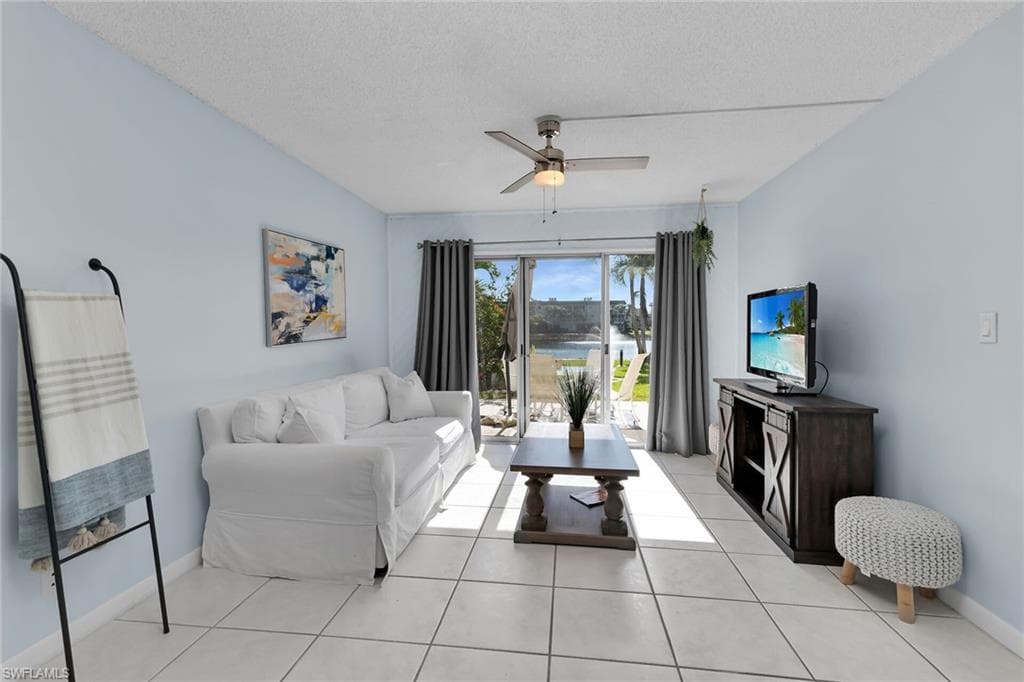 1000 Manatee RD A105-2