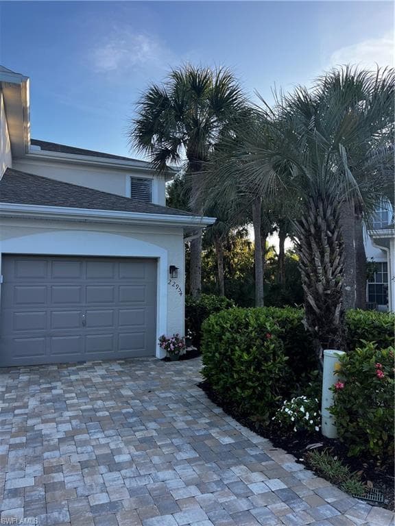 22954 Lone Oak DR-32