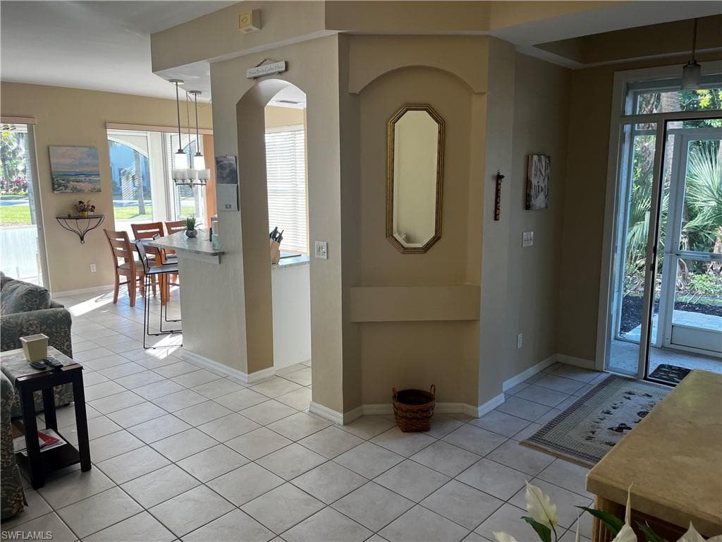 22954 Lone Oak DR-33