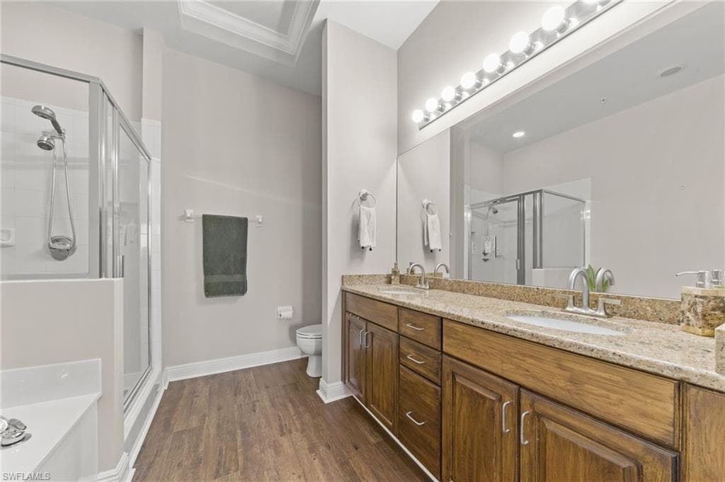 2743 1st ST 2703-20