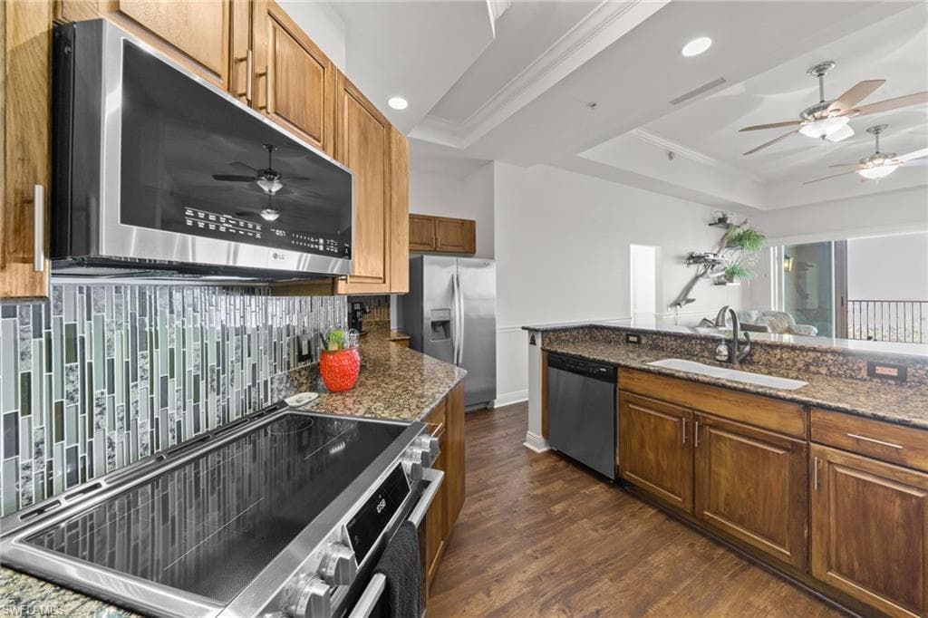 2743 1st ST 2703-10