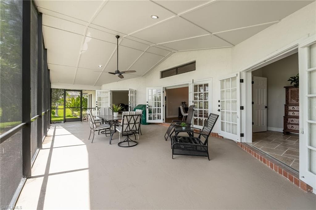 16986 Timberlakes DR-27