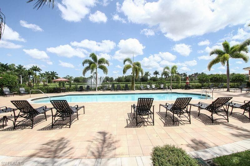 1810 Florida Club CIR 1204-1