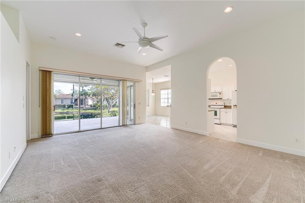 8916 Dartmoor WAY-7