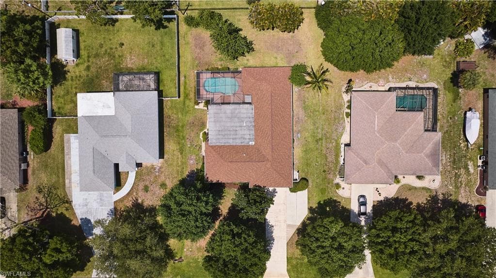 16571 Marc Allen DR-36