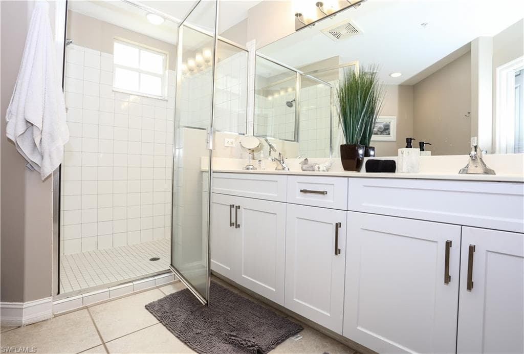 1710 Tarpon Bay DR S 4-21