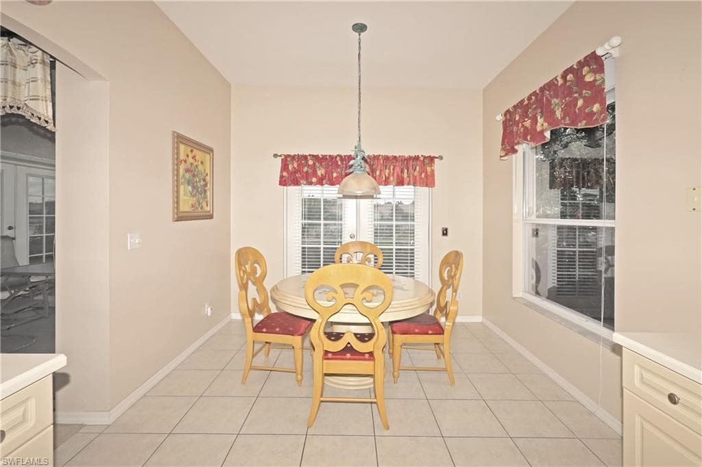 6820 Lone Oak BLVD-5