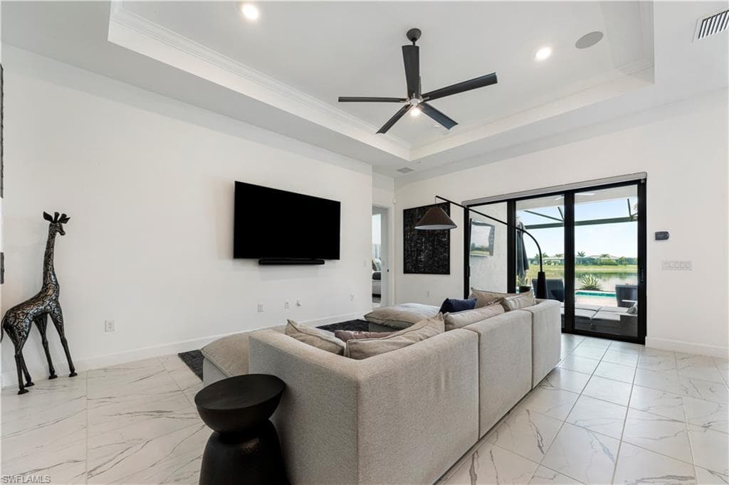 20422 Pebble Glen DR-12