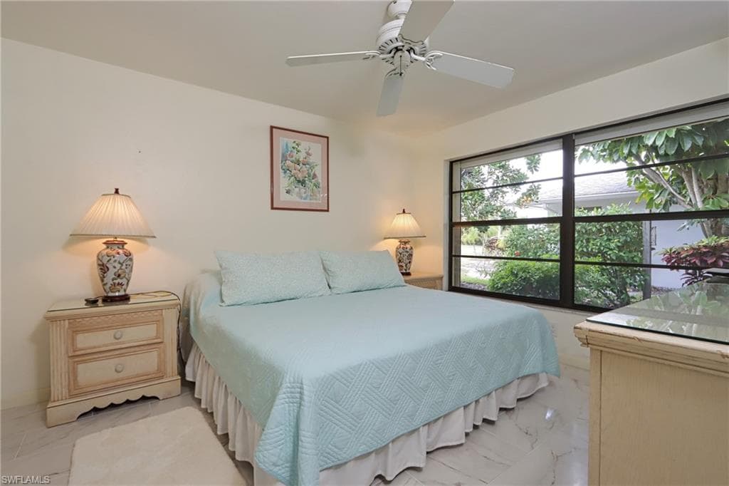 28387 Las Palmas CIR-2