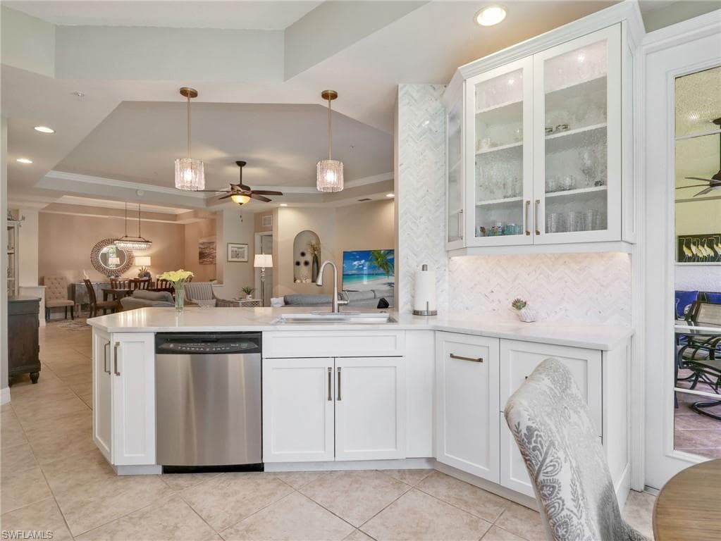 21522 Baccarat LN 102-13