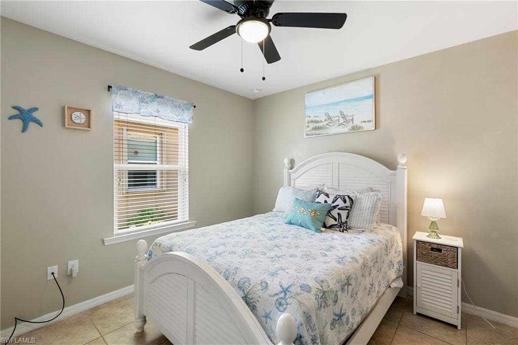 3215 Birchin LN-16