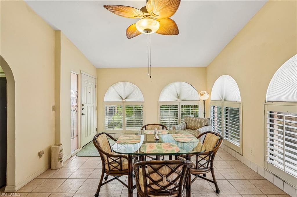 5510 SW 4th PL 605-14