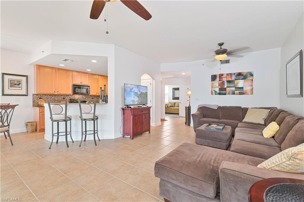 12924 New Market ST 102-11