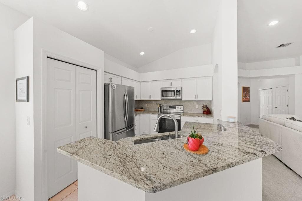 23039 Lone Oak DR-16