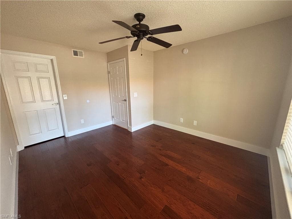 2094 Arbour Walk CIR 3015-11