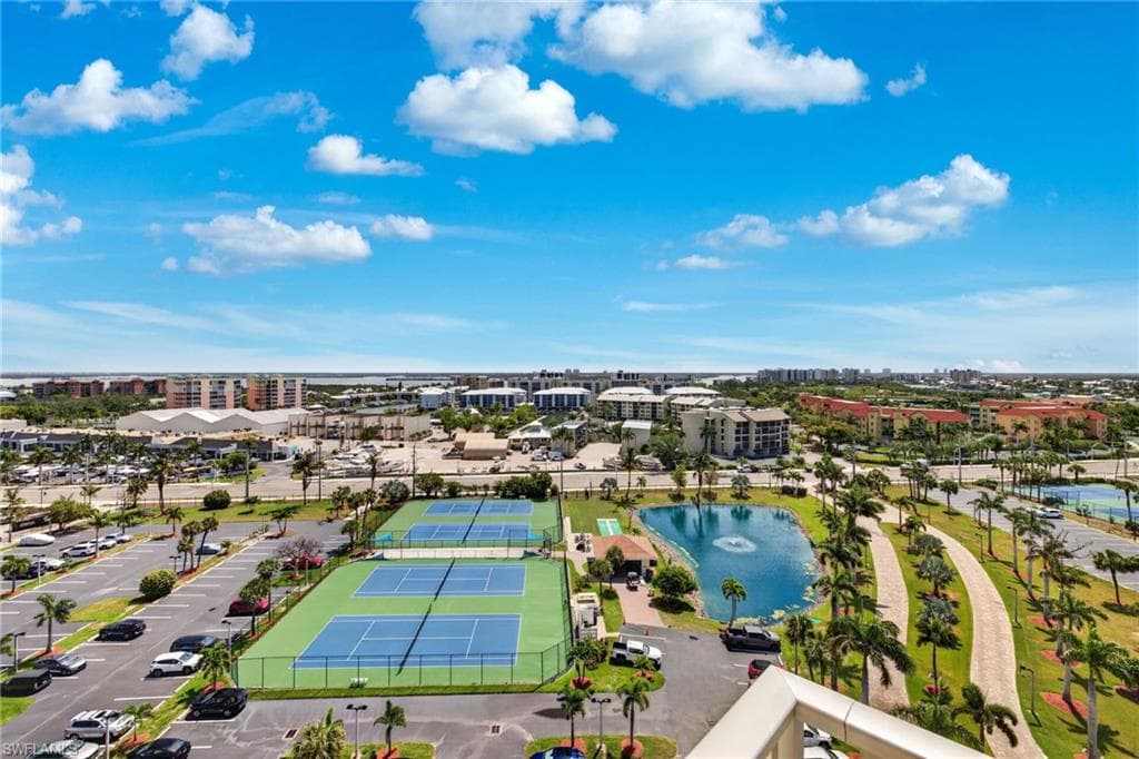 7330 Estero BLVD 1108-24