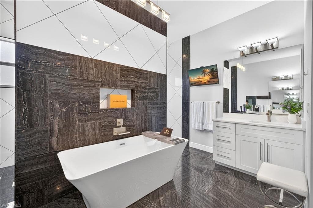 24000 Claire ST-22