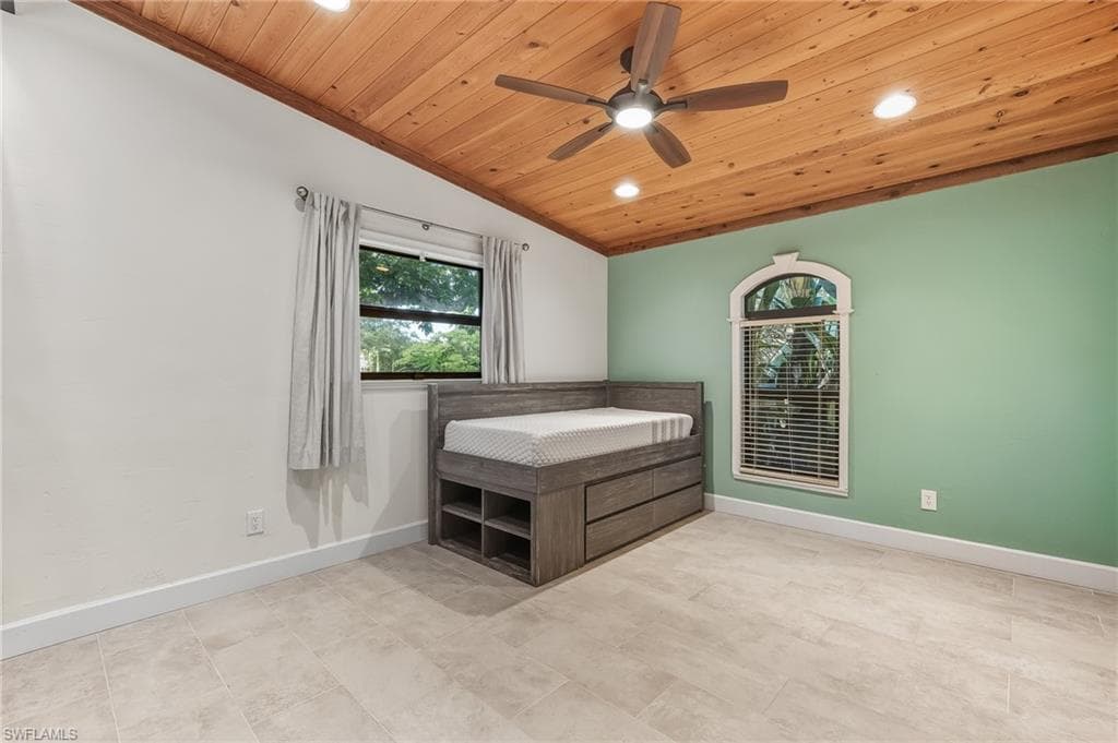 1250 Florida AVE-26