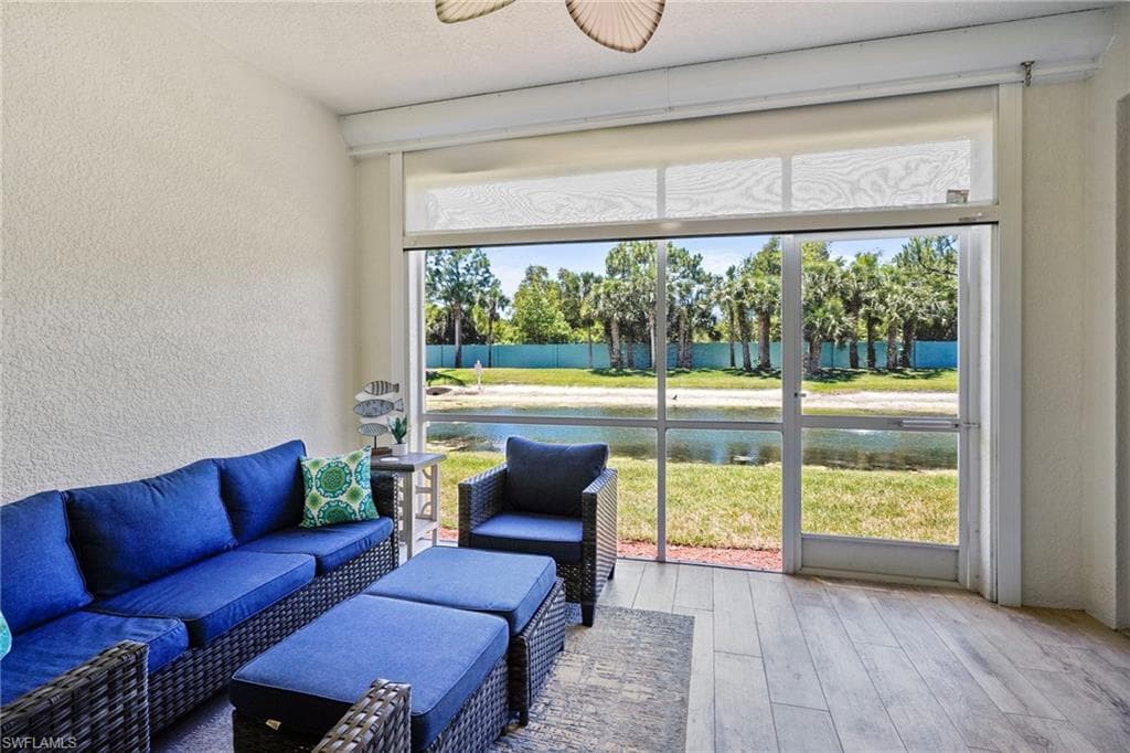 11041 Gulf Reflections DR 103-11