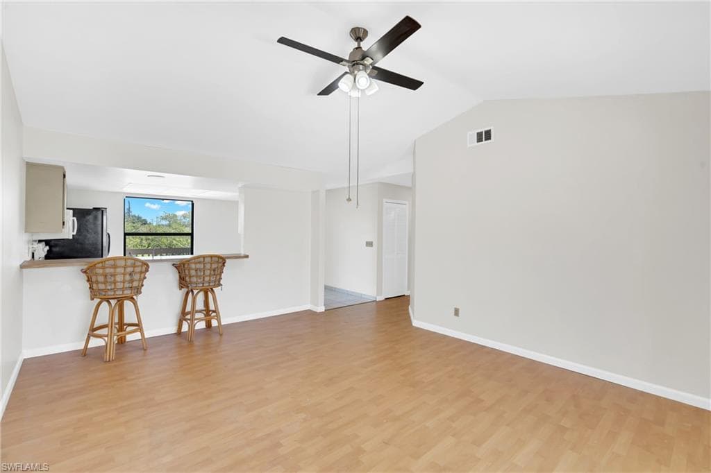 4708 SW 8th PL 203-20
