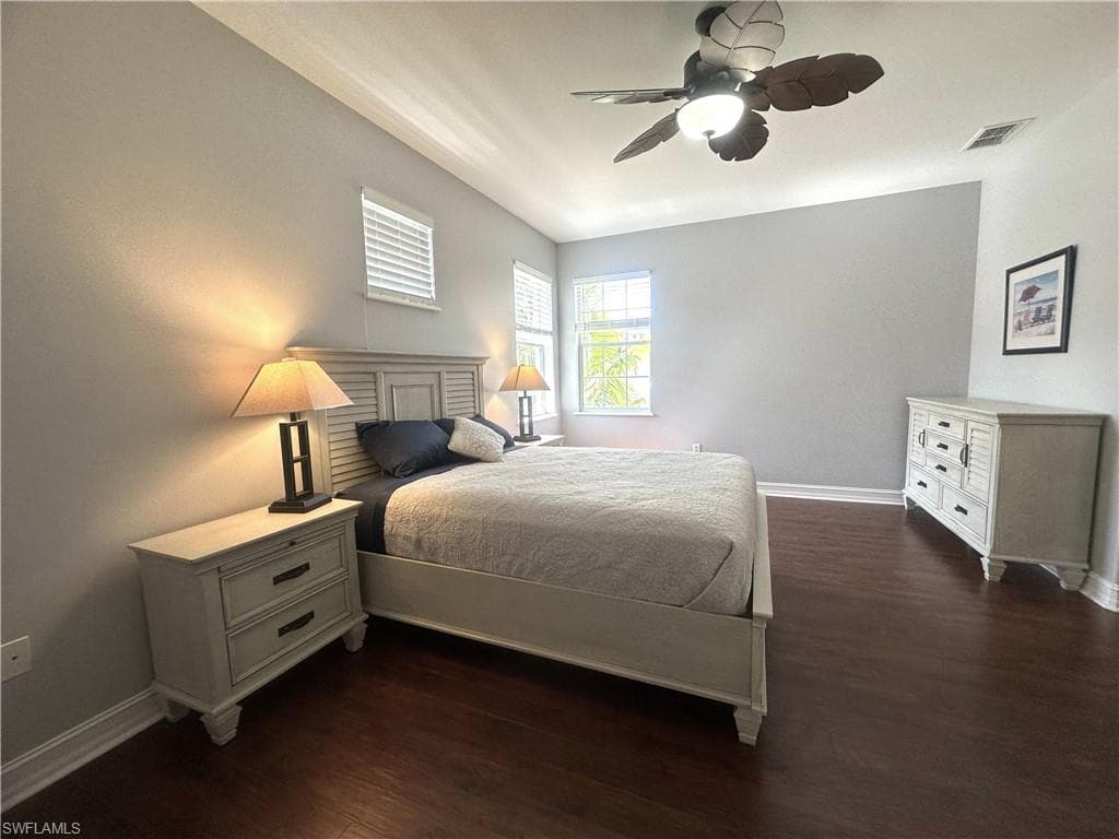 2004 Tarpon Bay DR N 201-27