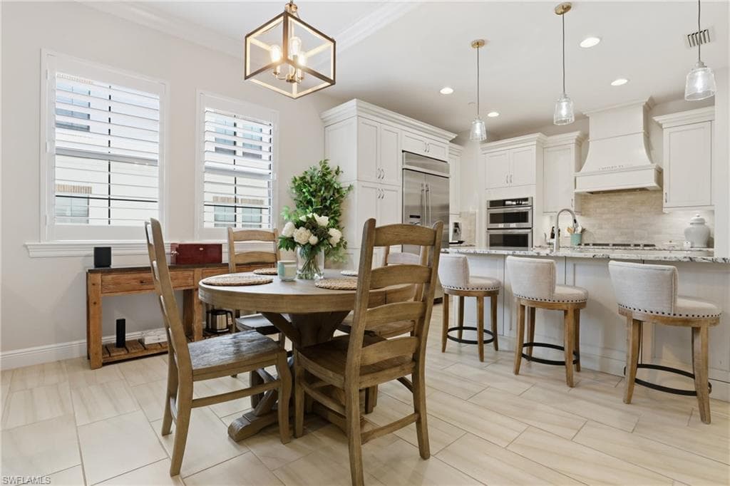 16378 Viansa WAY 202-5
