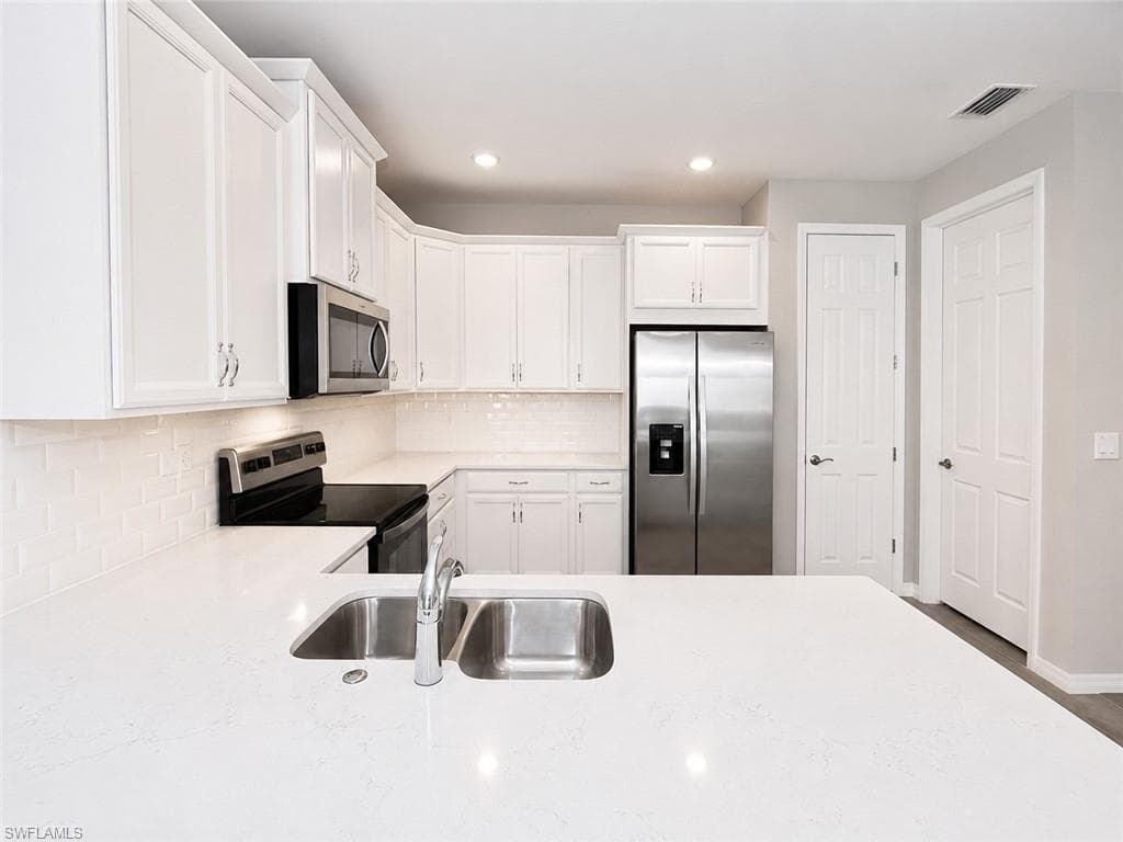1264 Enbrook LOOP-16