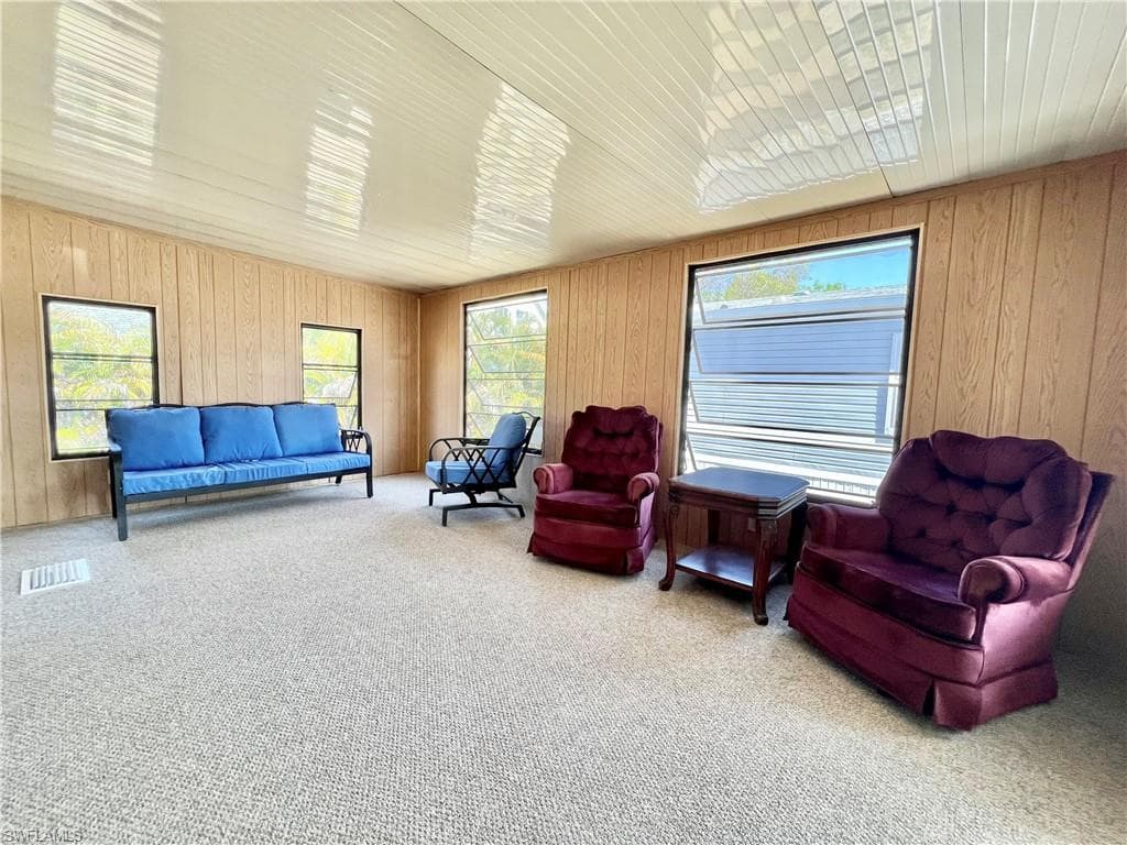 573 Cape Florida LN-26