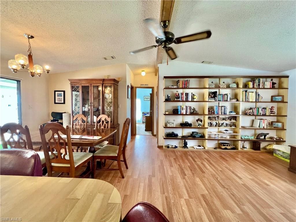 573 Cape Florida LN-14