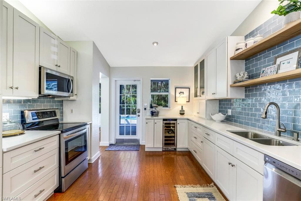 739 7th AVE N-9