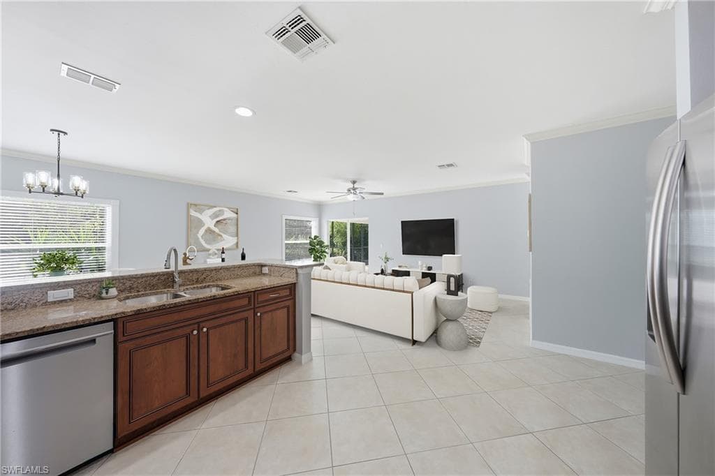 15078 Topsail CT-10