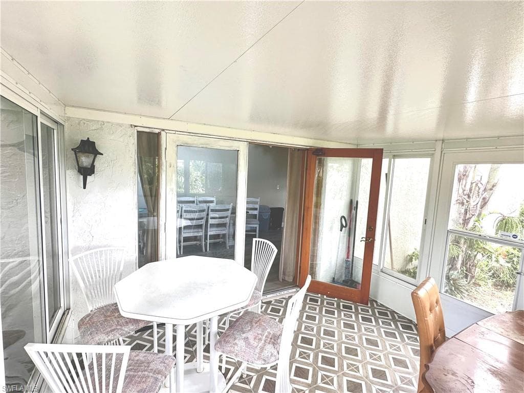 416 Bristle Cone LN-11